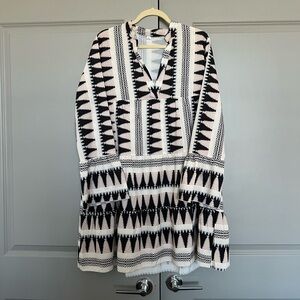 Black and White Patterned Women's Dress